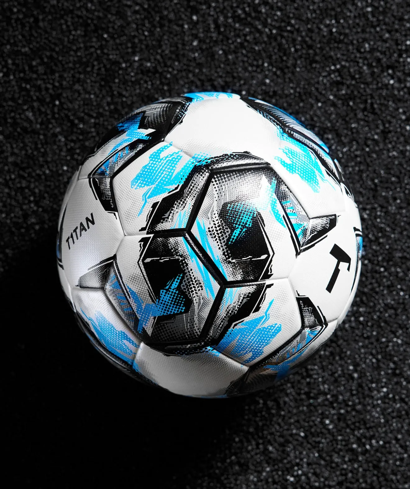 T1TAN Fußball - Gr. 5 Discount