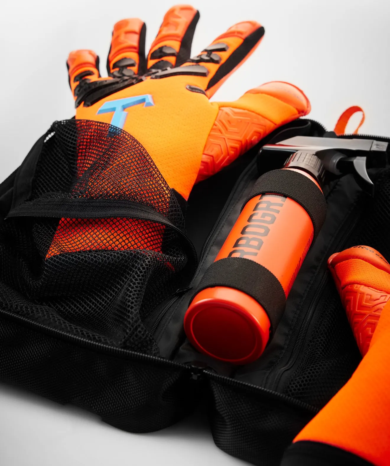 T1TAN Glove Bag Store